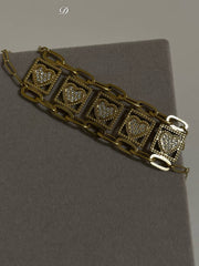 The Heart Frame Bracelet