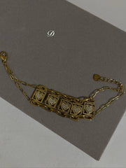 The Heart Frame Bracelet